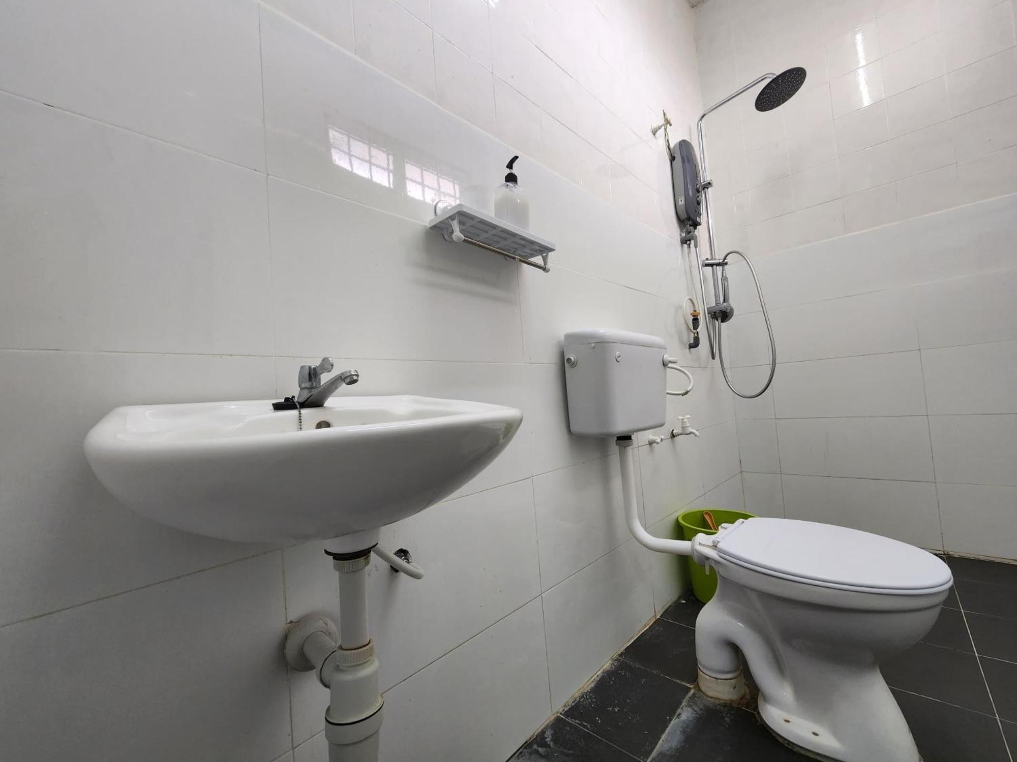 Rumah Melati By Impian Homestay Klia-Salak Tinggi-Nilai Sepang Dış mekan fotoğraf